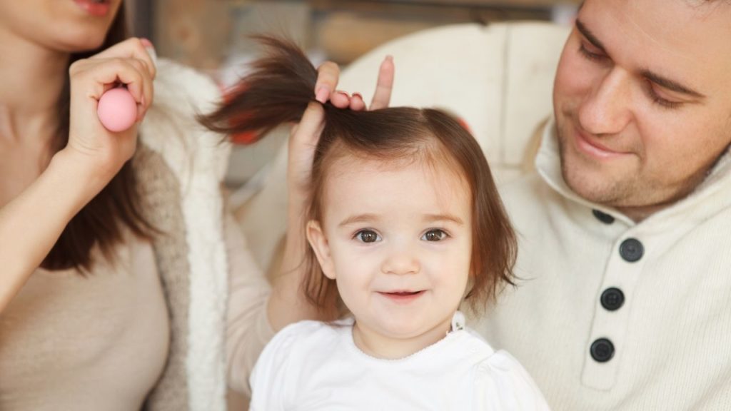 赤ちゃんのヘアカットも訪問美容で 利用できる条件とメリットをチェック 訪問美容 Com